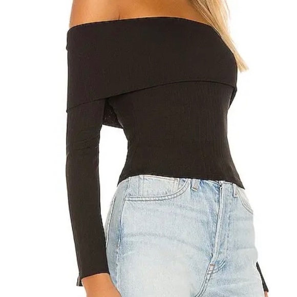 Lovers + Friends Black Off-The-Shoulder Fletcher Top Size Medium - Picture 3 of 3